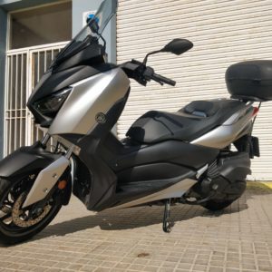 YAMAHA X-MAX 400