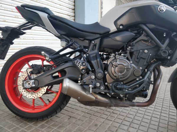 YAMAHA MT-07 ICE FLUOR - Imagen 5